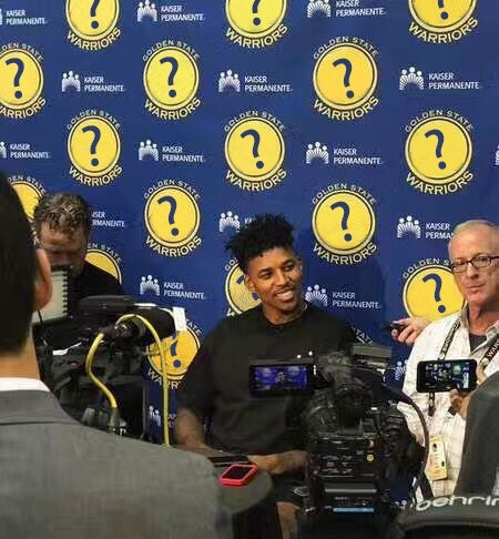 不能被轻易 不能被轻易