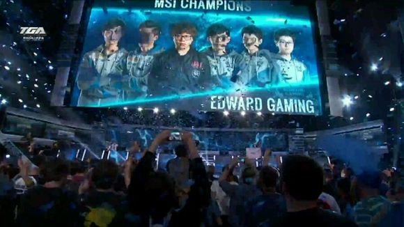 担更高占比 担更高占比